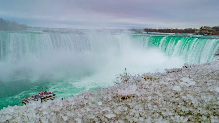 chutes du Niagara au Canada
