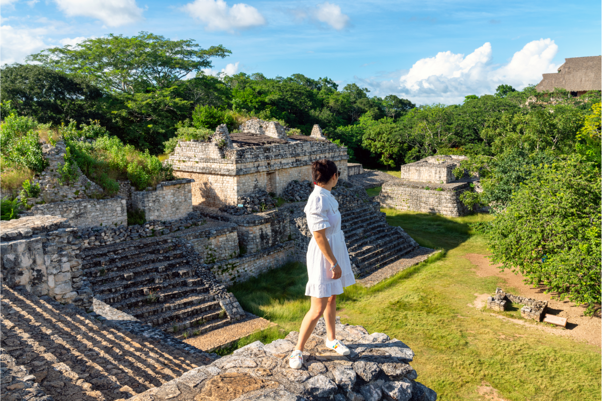 une femme qui visite Yukatan &agrave; Mexico